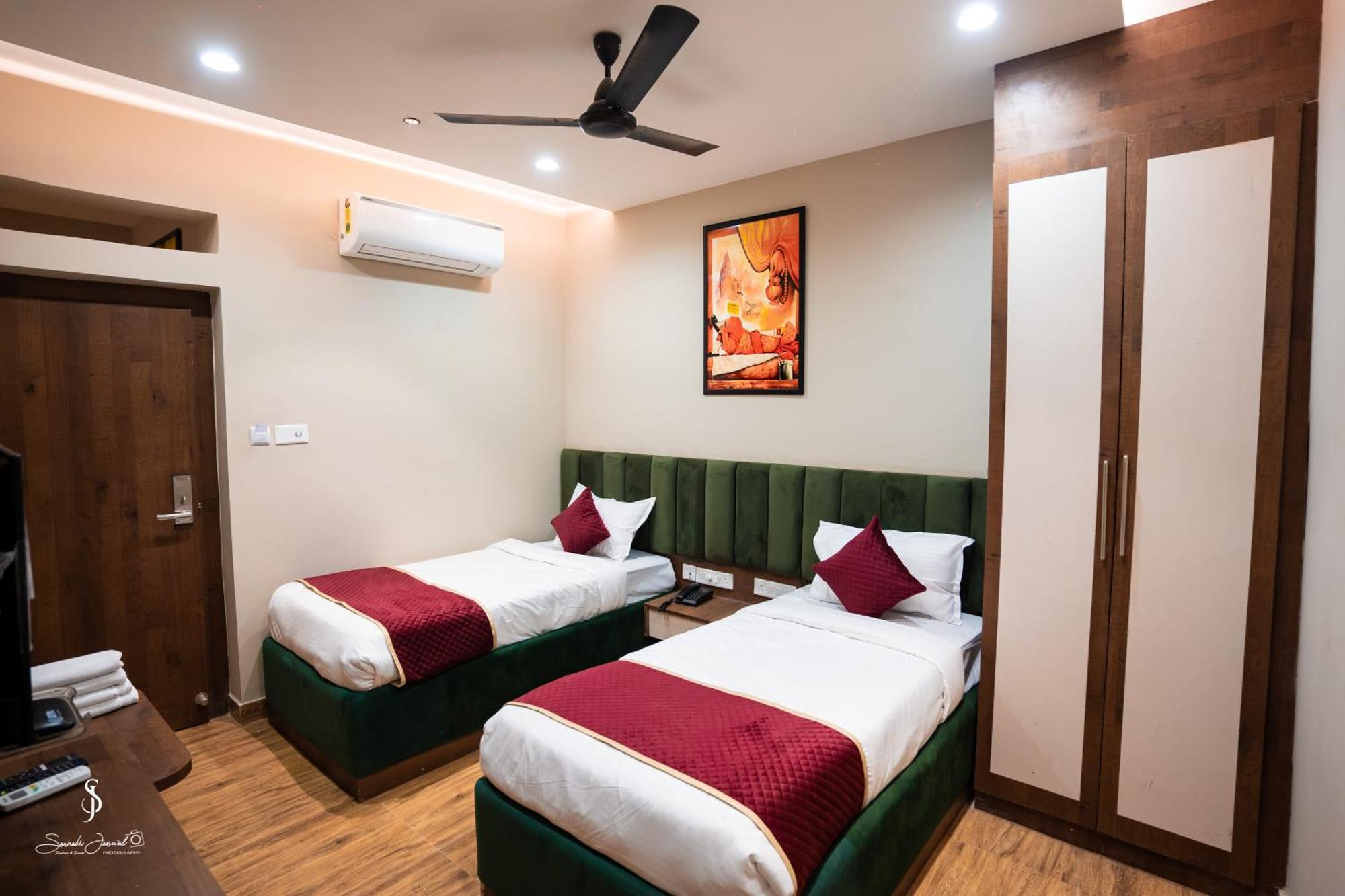 Hotel Jsr Ganga バラナシ エクステリア 写真